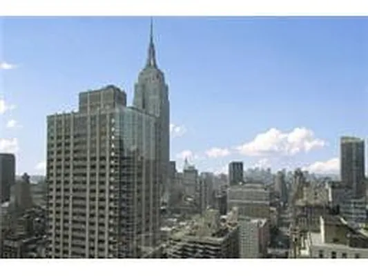 Rented by Douglas Elliman | media 24