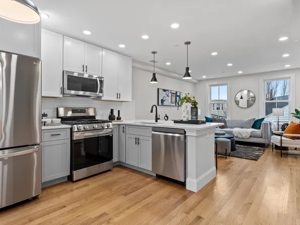 79 White St Floor 2, Boston, MA 02128