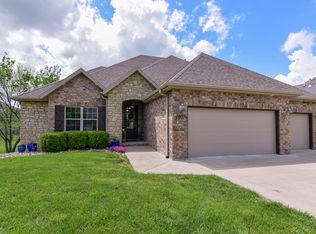 1007 N 22nd Ave, Ozark, MO 65721