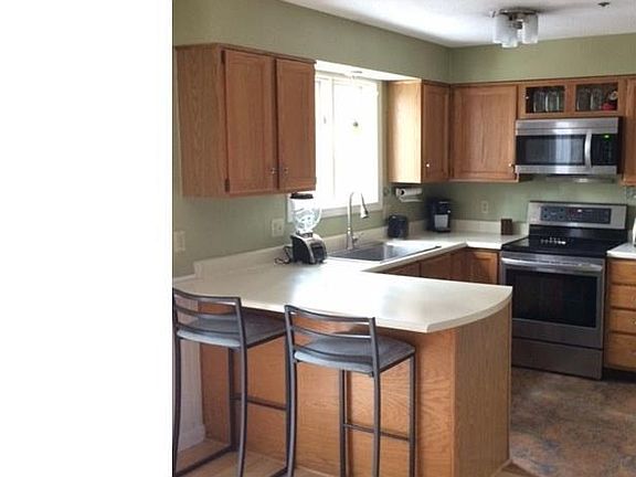 2nd image of 36 Pine Hill Dr #36
