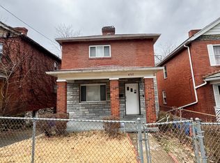637 Seagirt St, Pittsburgh, PA 15221