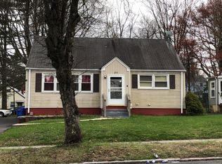 85 Pershing St, Hartford, CT 06112