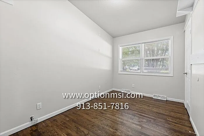 403 Shawn Dr — Photo 22