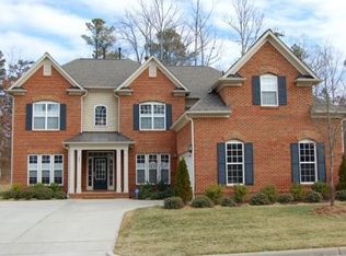 805 Huntsworth Pl, Cary, NC 27513