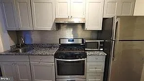 2 bed, 855 sqft, $1,500 — Photo 3