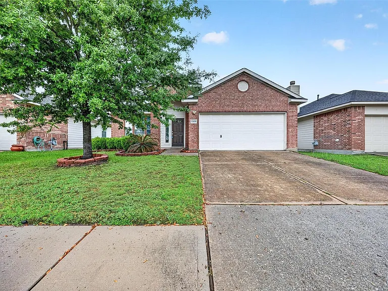 11630 Forest Wind Ln — Photo 5