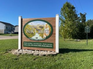 31 Fox Haven Dr, Warrenton, MO 63383