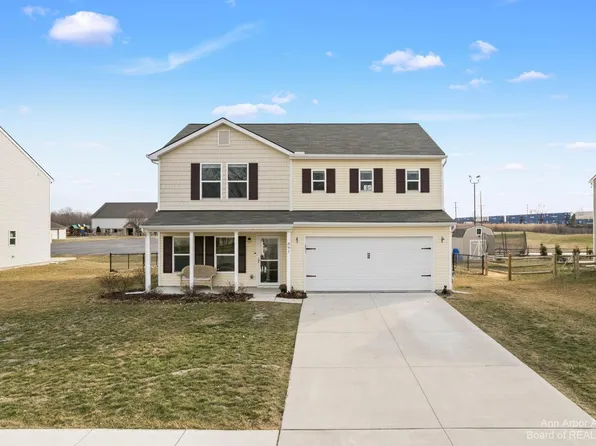 891 Rabbit Run Rd, Carleton, MI 48117