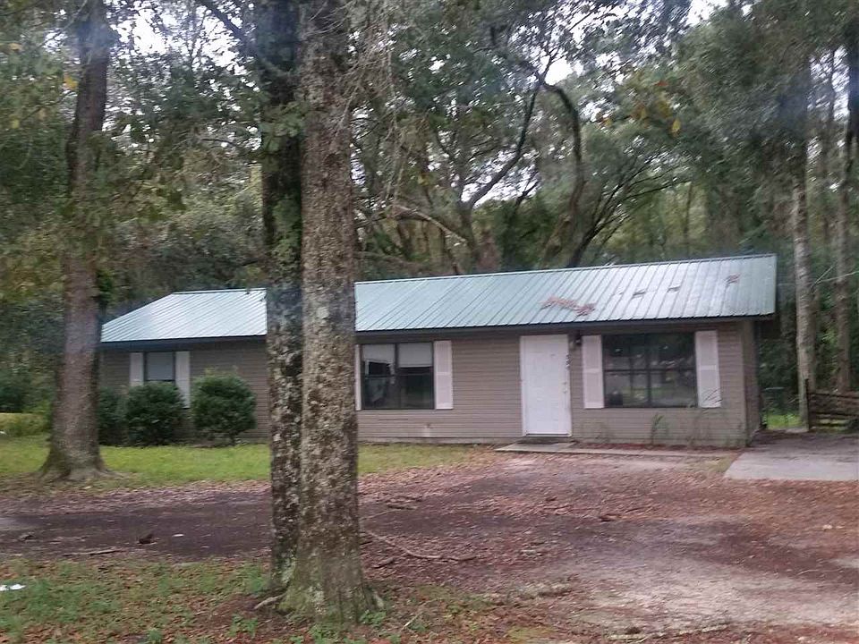 1st image of 395 El Camino Dr