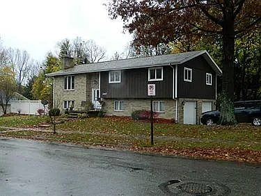 240 S 4th St photo 1