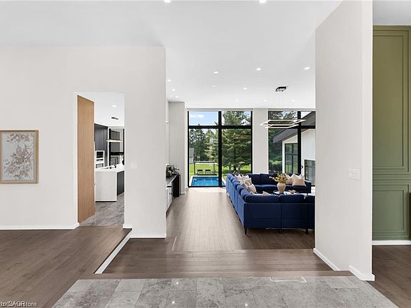 5th image of 1448 Mannheim Rd