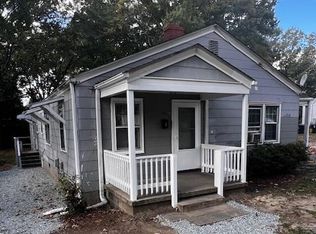 1006 Hackett St #B, Greensboro, NC 27401