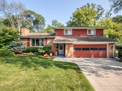 3263 S Clay St, Green Bay, WI, 54301