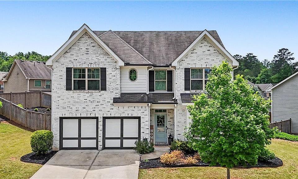 1st image of 311 Edinburgh Ln