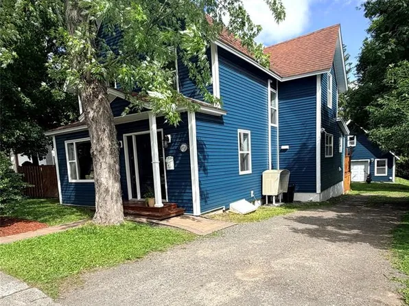 31 Carmelite Road, Grand Falls - Windsor, NL A2A1Y4