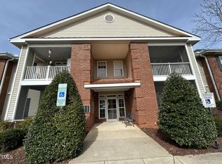 534 Weather Ridge Ln, Cary, NC 27513