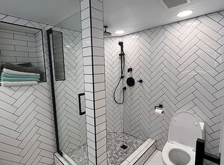 2200 E 6200 S, Holladay, UT 84121