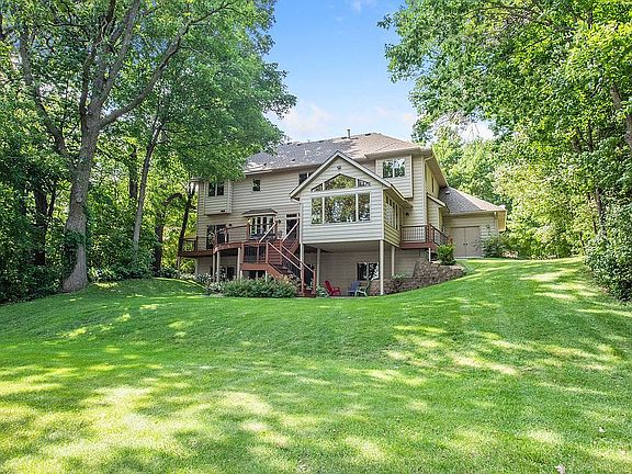 5th image of 1133 Sugarbush Ln