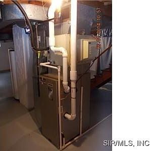 hi effic gas furnace  AC