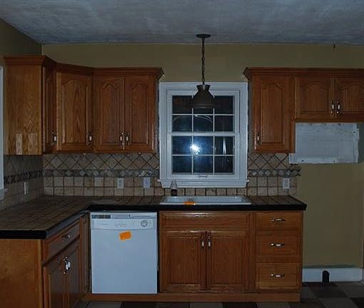 5th image of 1283 N Ellsworth Ave