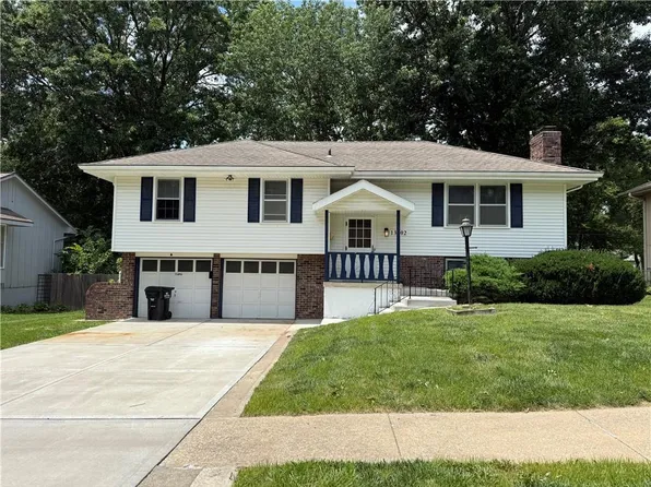 13202 Lowell Ave, Grandview, MO 64030