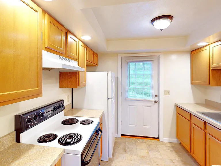 804 N 7th St #A — Photo 10