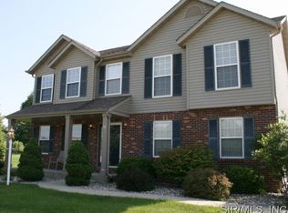 301 Redwood Dr, Edwardsville, IL 62025