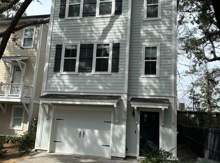 970 Warrick Oaks Ln, Mount Pleasant, SC 29464
