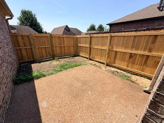 10241 Evening Hill Dr — Photo 14