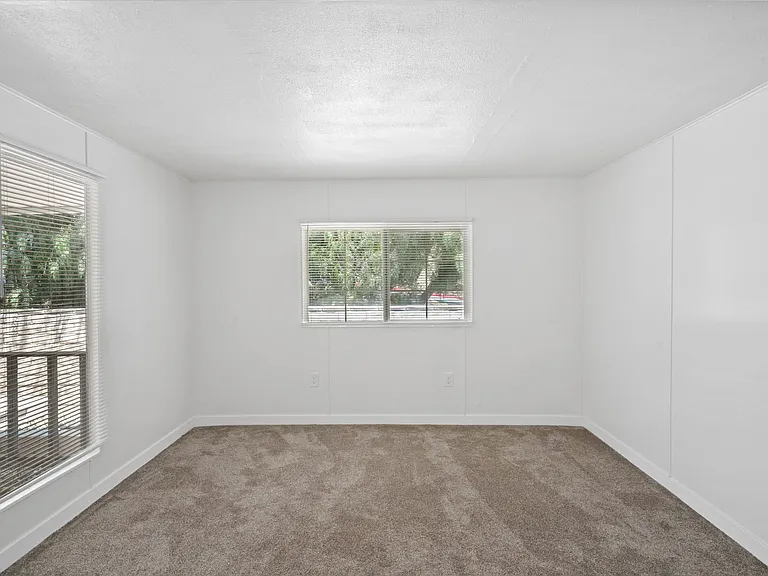 2196 Pavo Ct #13 — Photo 4