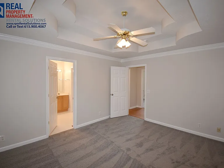 1916 Streamfield Ct — Photo 12