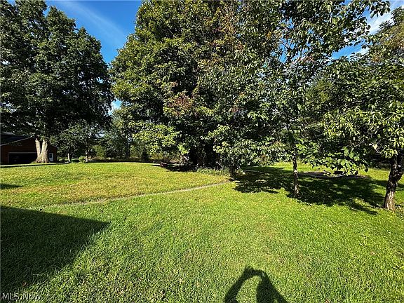 3rd image of 5002 Stow Rd
