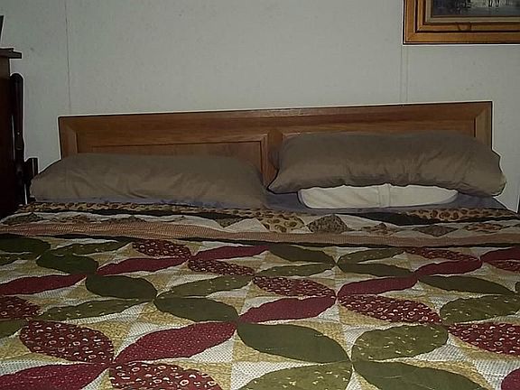 10X14 MASTER BEDROOM WITH LARGE CLOSET