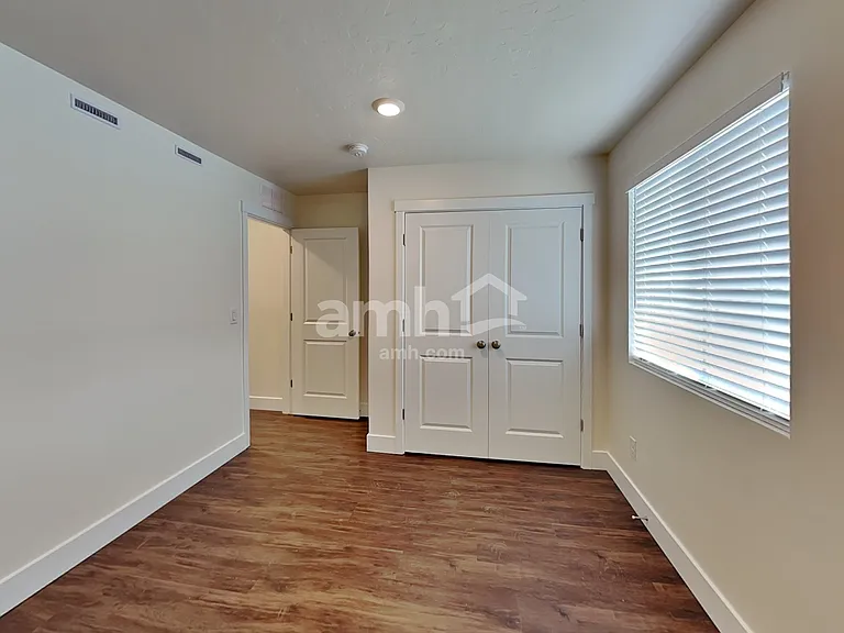 1515 W Afton St — Photo 22