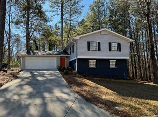110 Feldwood Pines St, College Park, GA 30349