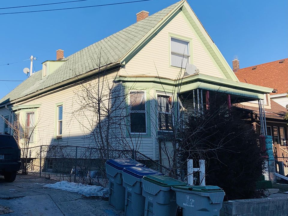 2nd image of 1562 W Odell St