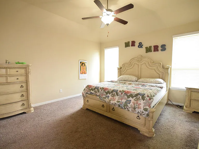 12421 Hitch Rack Way — Photo 9
