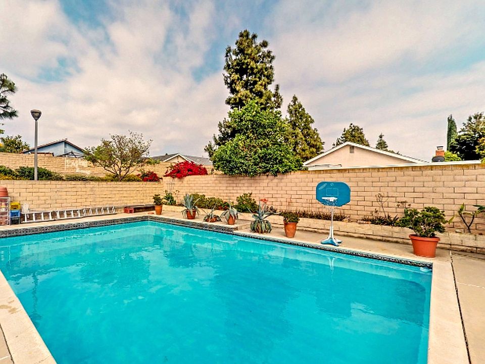 1st image of 14852 Gainford Cir