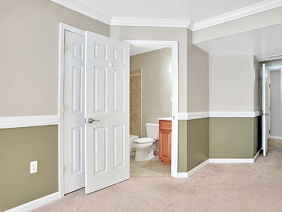 5th image of 930 Monet Dr