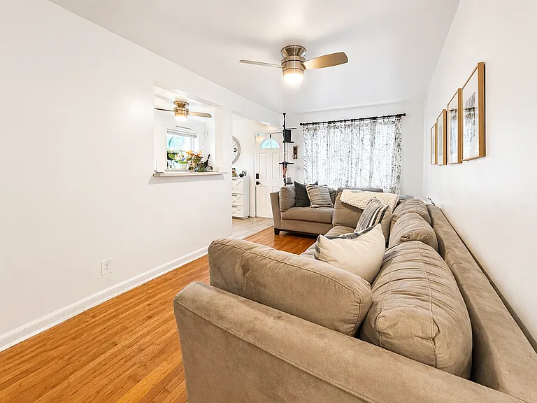 31 Brandon Rd #1 — Photo 7