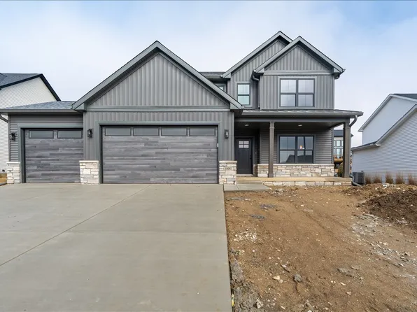 5206 Finlen Ln, Bloomington, IL 61705