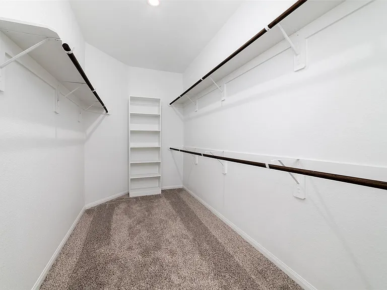 21518 Carbone Ln — Photo 18