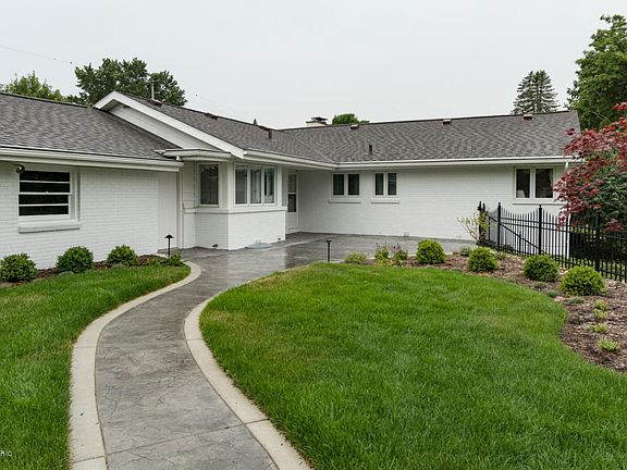 5th image of 2620 Hill An Brook Dr