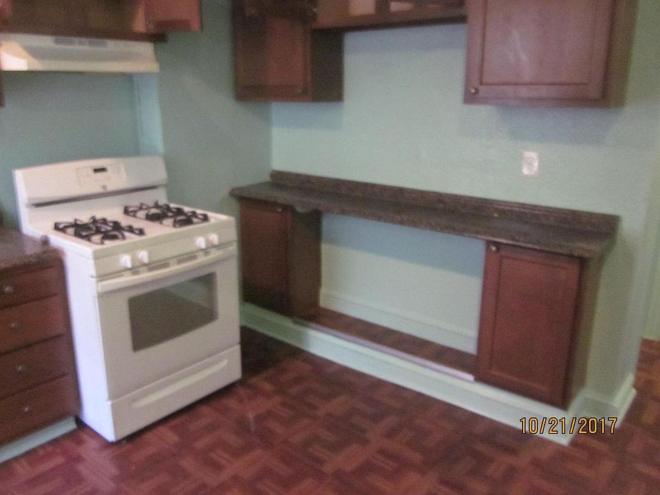 2nd image of 1306-1 McCulloh St