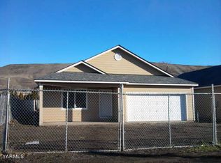 213 E S St, Yakima, WA 98901