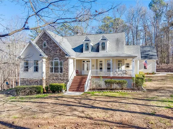 151 Dan Waters Dr, Commerce, GA 30530