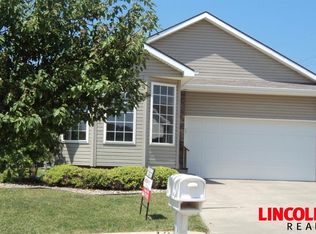 7437 N 17th Ct, Lincoln, NE 68521