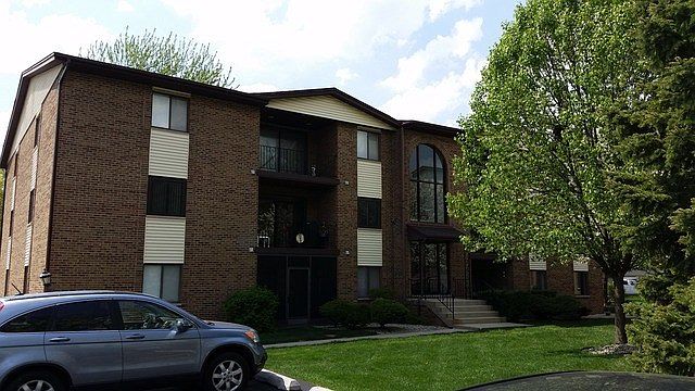 1st image of 13434 W Circle Dr APT 105