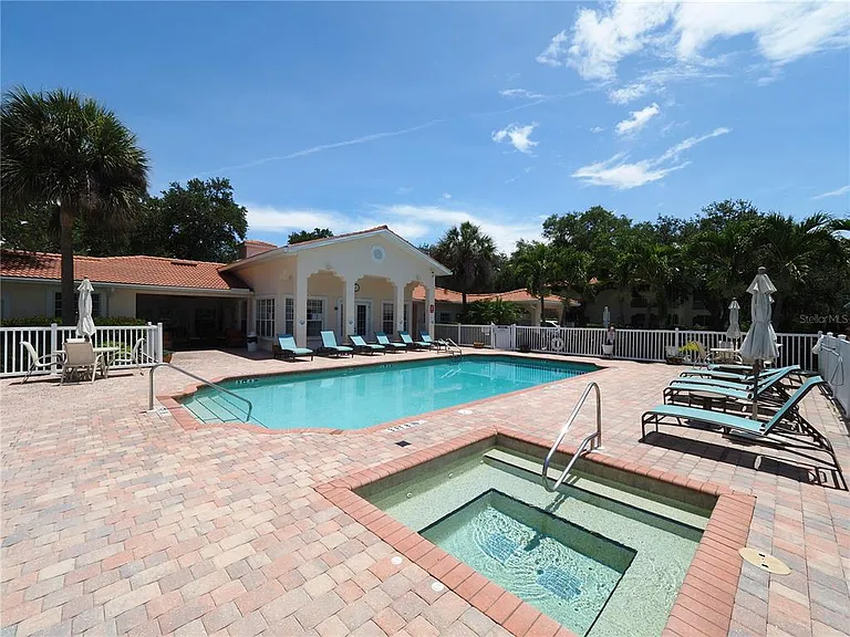4252 Central Sarasota Pkwy #413 — Photo 25