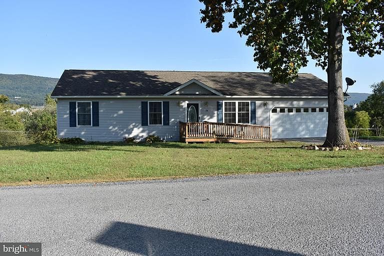 1st image of 24 Brooklyn Dr